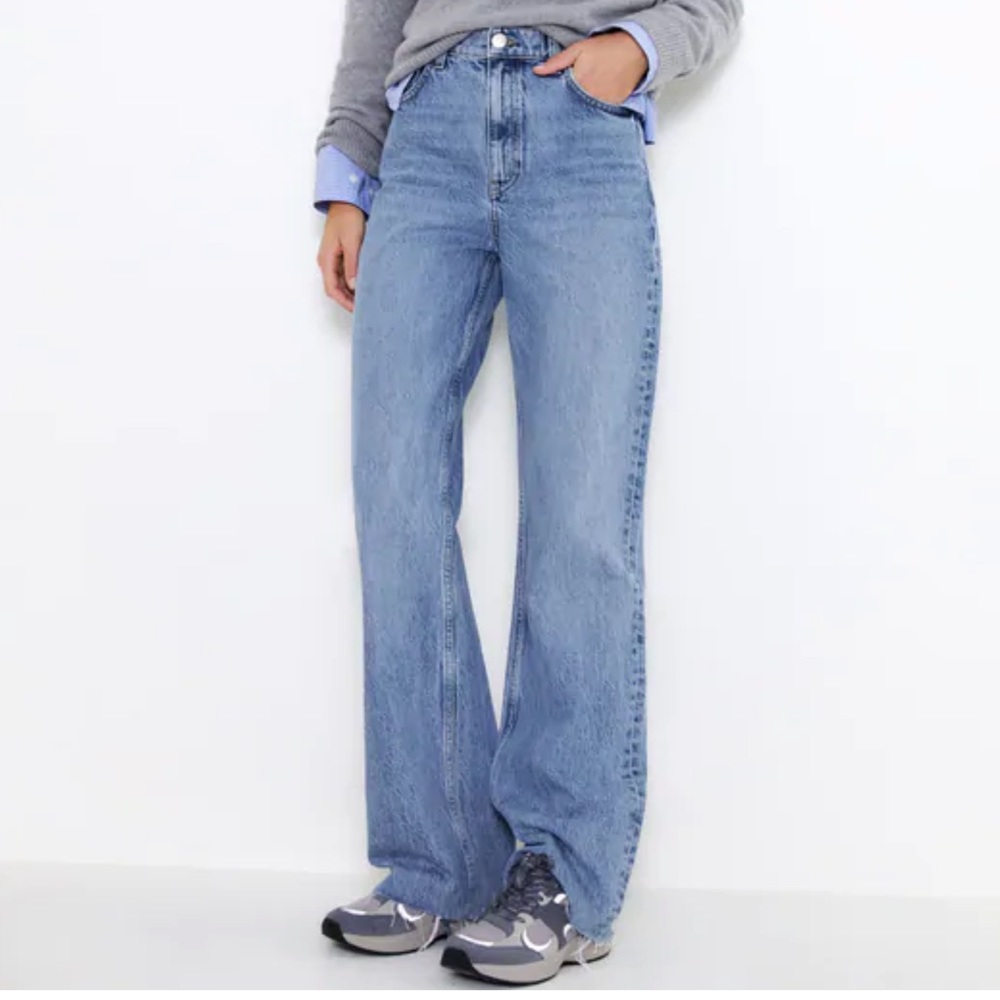 Zara high rise wide-leg full length jeans size 6